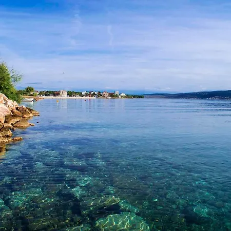 In Starigrad-paklenica 40050